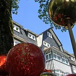 Schieferhof - Glaslust Neuhaus am Rennweg