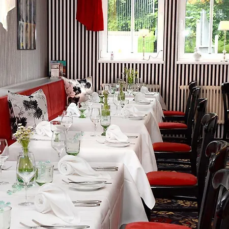 Schieferhof - Glaslust 4*