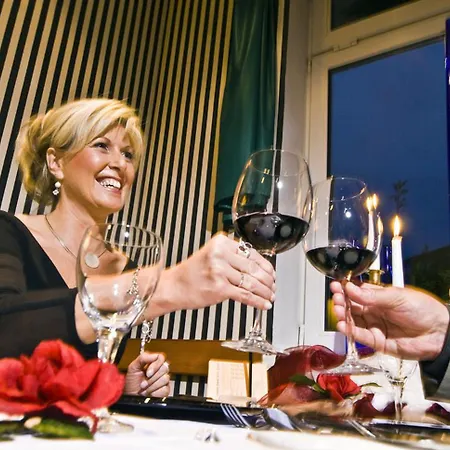 Schieferhof - Glaslust Hotel 4*
