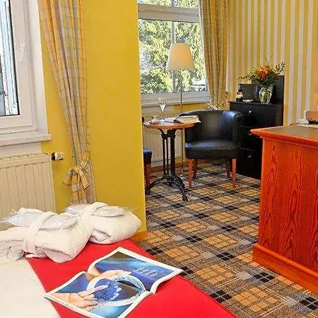 Hotel Schieferhof - Glaslust Neuhaus am Rennweg