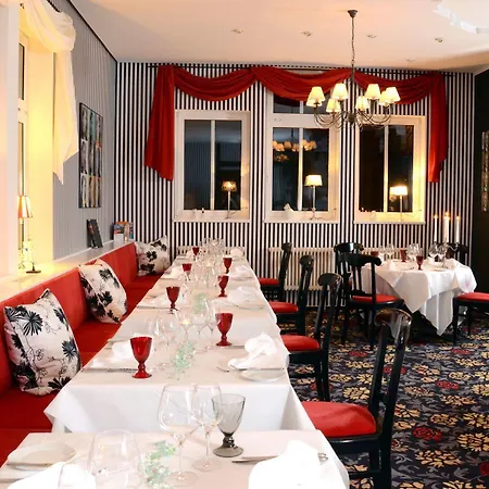 Schieferhof - Glaslust Hotel