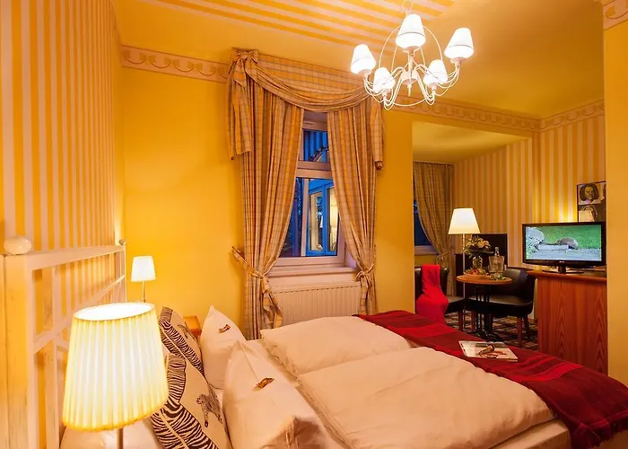 Otel Schieferhof - Glaslust 4*