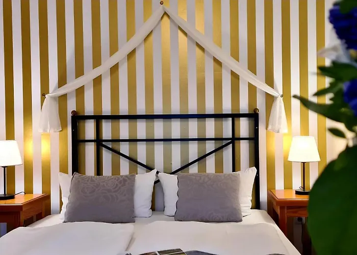 Schieferhof - Glaslust Neuhaus am Rennweg