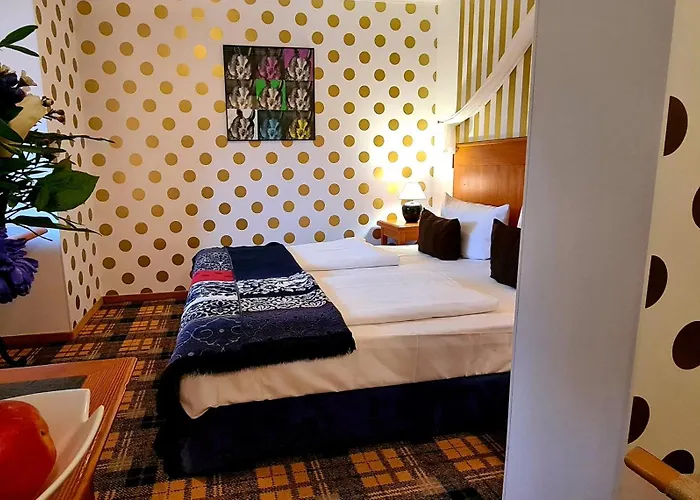 Schieferhof - Glaslust Otel Neuhaus am Rennweg