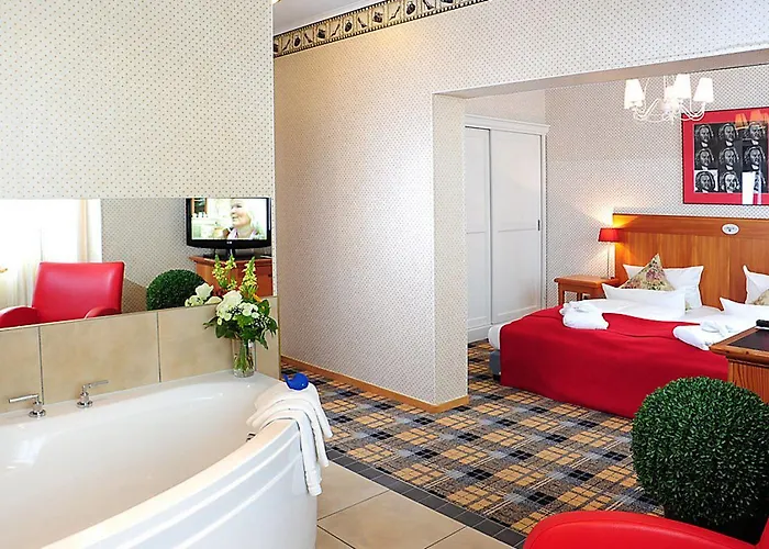 Otel Schieferhof - Glaslust 4*