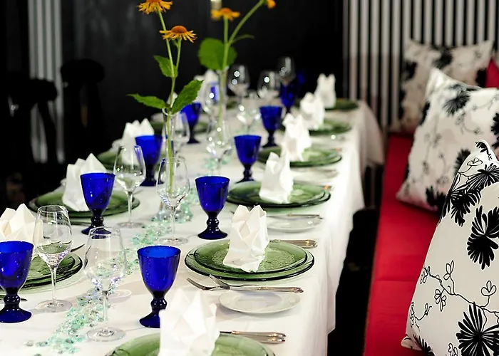 ホテル Schieferhof - Glaslust 4*