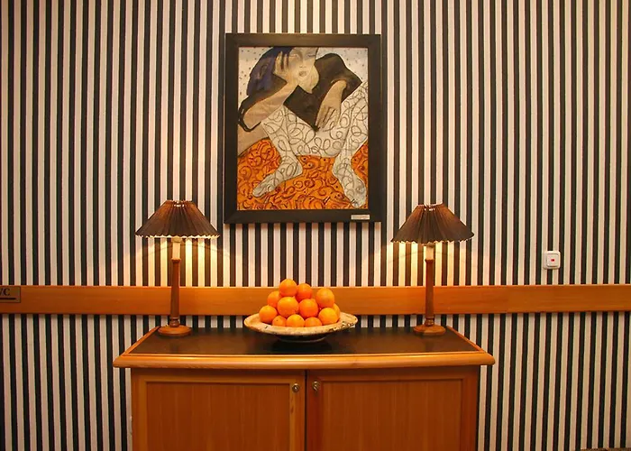 Schieferhof - Glaslust ノイウハウス・アム・レンヴェーク