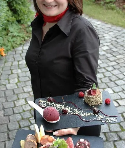 Schieferhof - Glaslust ホテル